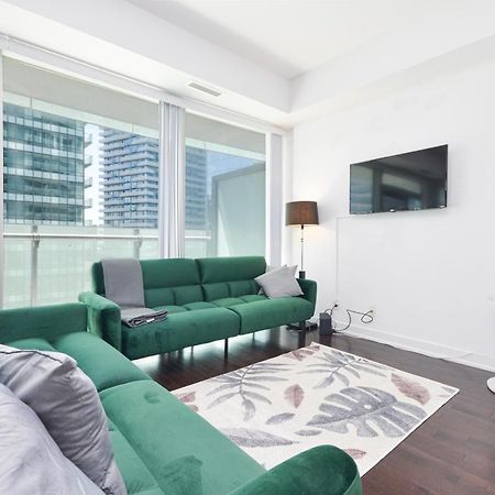 Downtown Toronto Condo Near Cn Tower, Mtcc, Rogers Center , Union Station Exteriör bild