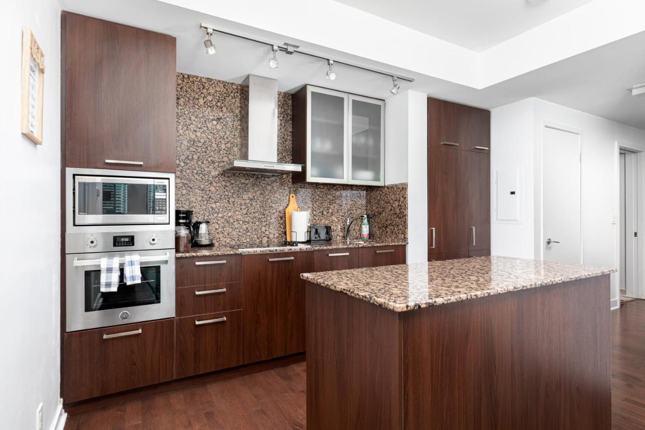 Downtown Toronto Condo Near Cn Tower, Mtcc, Rogers Center , Union Station Exteriör bild