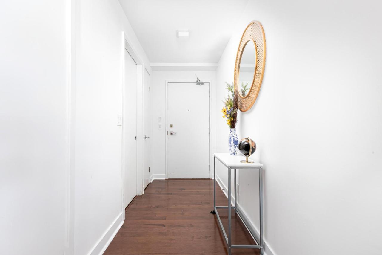 Downtown Toronto Condo Near Cn Tower, Mtcc, Rogers Center , Union Station Exteriör bild