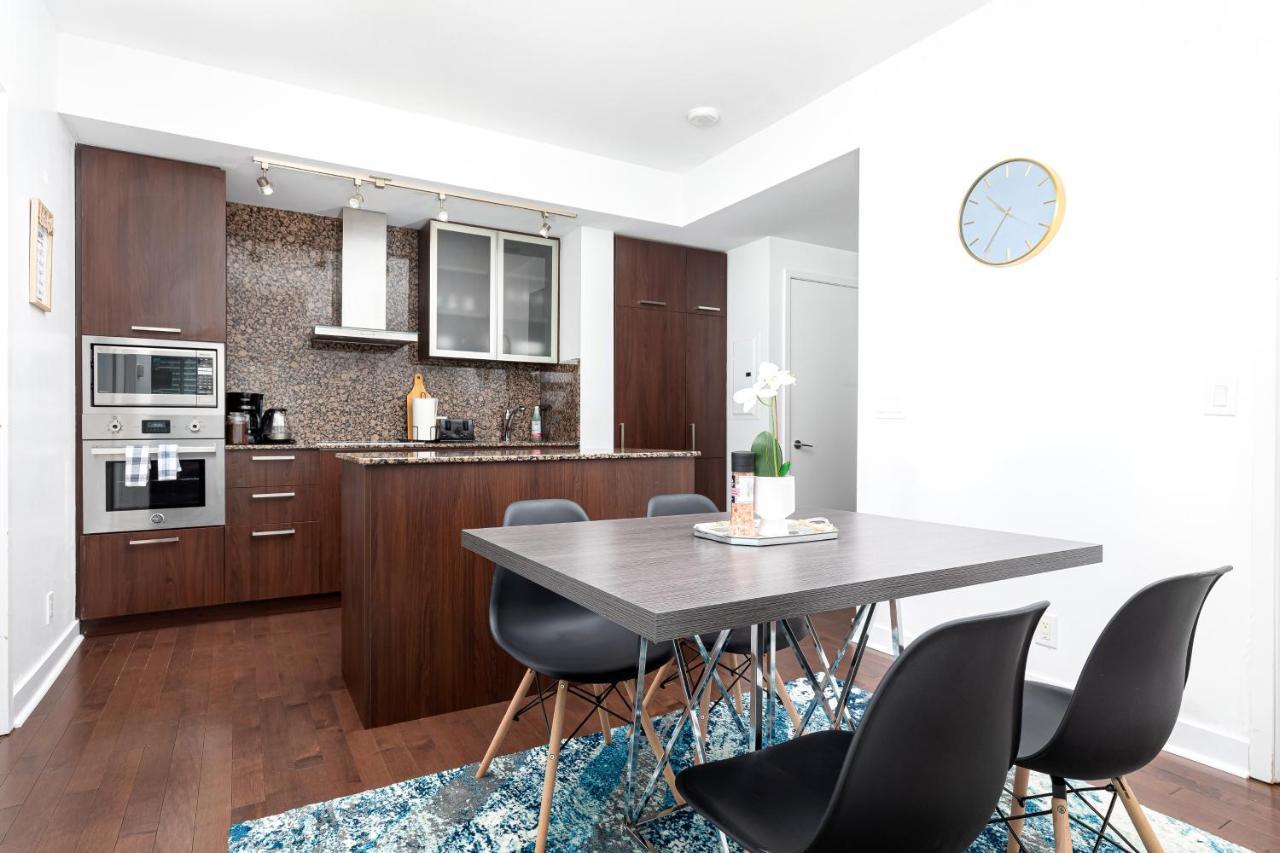 Downtown Toronto Condo Near Cn Tower, Mtcc, Rogers Center , Union Station Exteriör bild